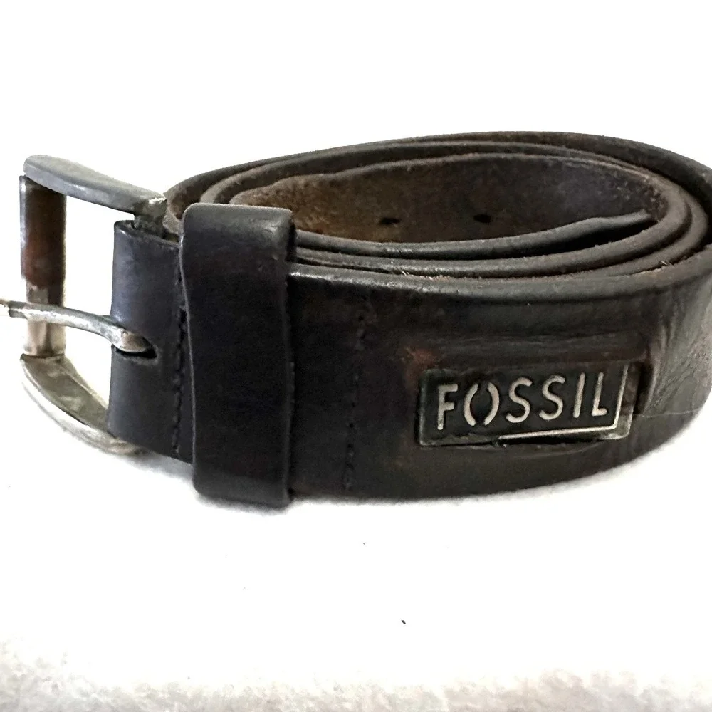 Vintage Fossil Brown‎ Leather Belt Silver Buckle Men's 34 Distressed